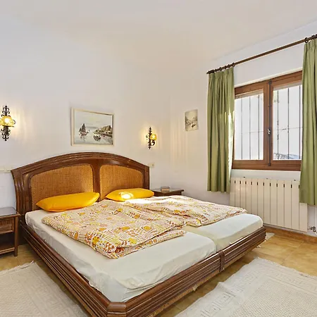 Holiday home Navarra By Interhome